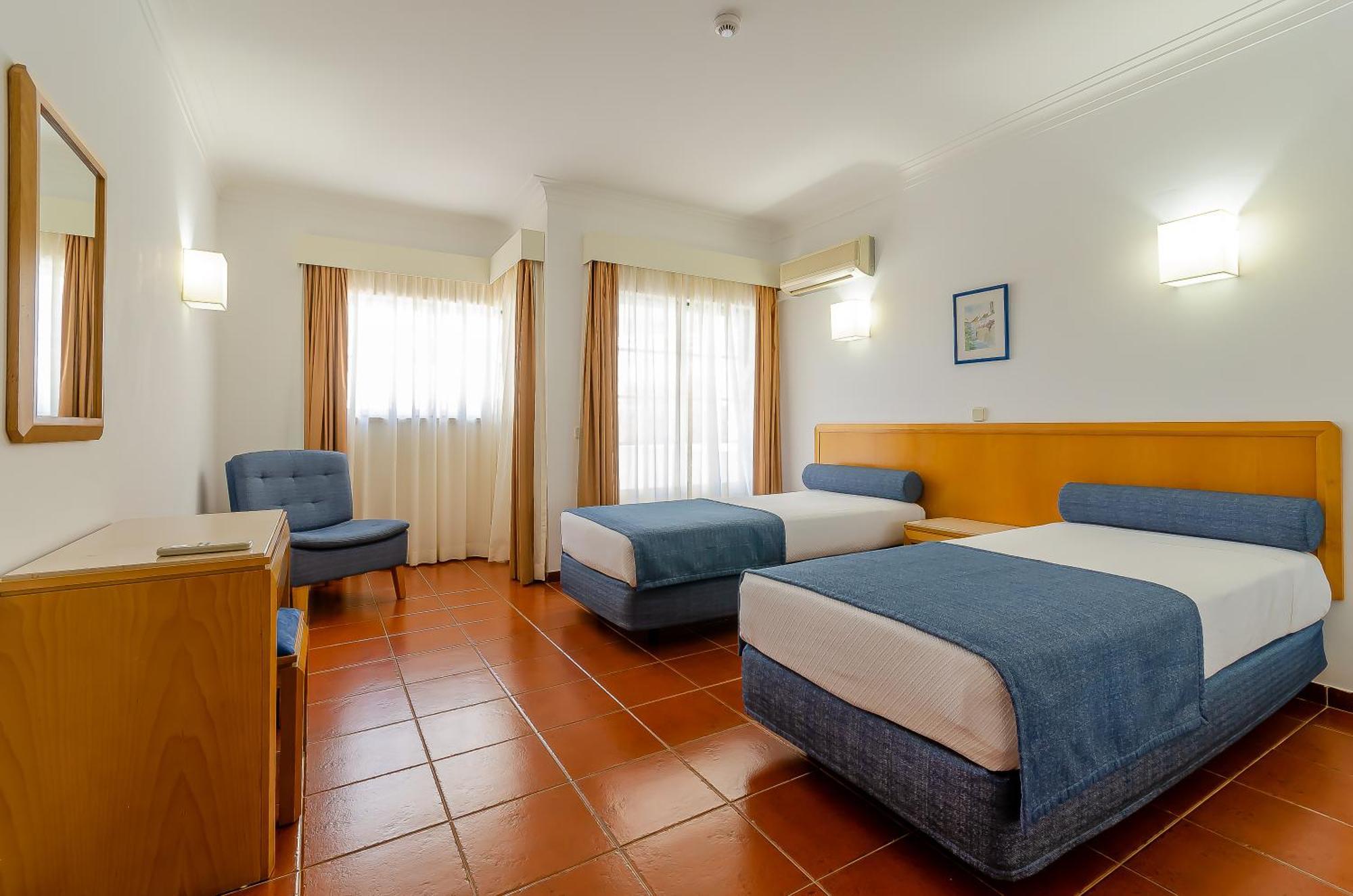 Turim Estrela Do Vau Hotel Portimao Exterior photo